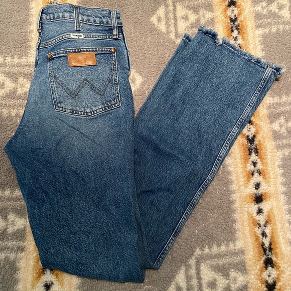 Wrangler Blue Women's Jeans - Picture 1 of 5